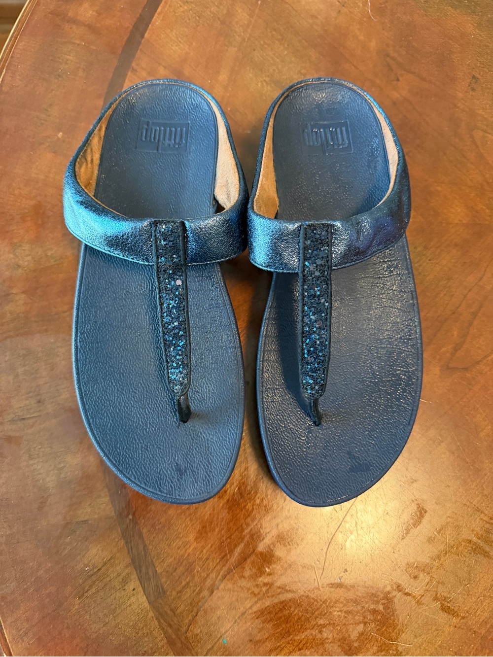 FitFlop Lulu Glitz Blue Sparkling Sandals Size 7 Slip On Toe Post Thongs - Picture 4 of 12